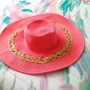 NWOT Coral with Tan Braided Trim, Oversized Floppy Straw Sun/Beach/Pool Hat